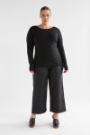 A1081-G-Merino-Long-Sleeve-Top-JASPER-3_7cfe37de-869a-4bdf-b730-5ebb58d01aeb