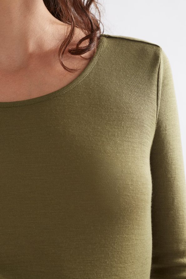A1081-Z-Merino-Long-Sleeve-Top-OLIVE-4_3cc65b18-32cd-43bf-945d-21571b0dde59