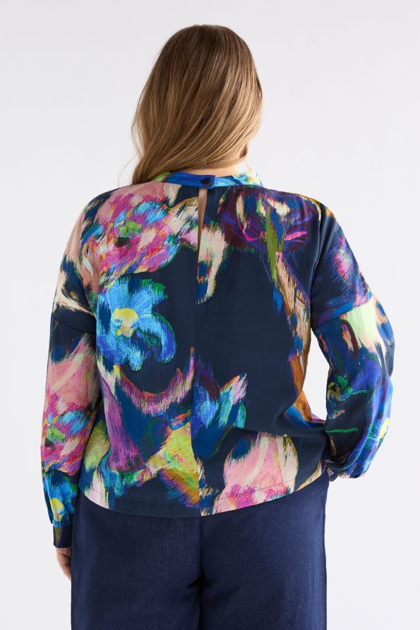 A1340-M-Moda_Turtle_Neck_Top_VAARA_PRINT-11