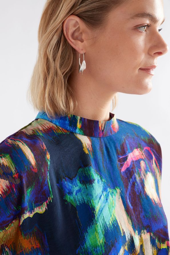 A1340-M-Moda_Turtle_Neck_Top_VAARA_PRINT-4
