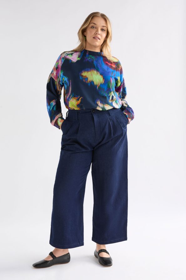 A1340-M-Moda_Turtle_Neck_Top_VAARA_PRINT-9