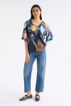 A1543-M-Moda_V_Neck_Top_VAARA_PRINT-3